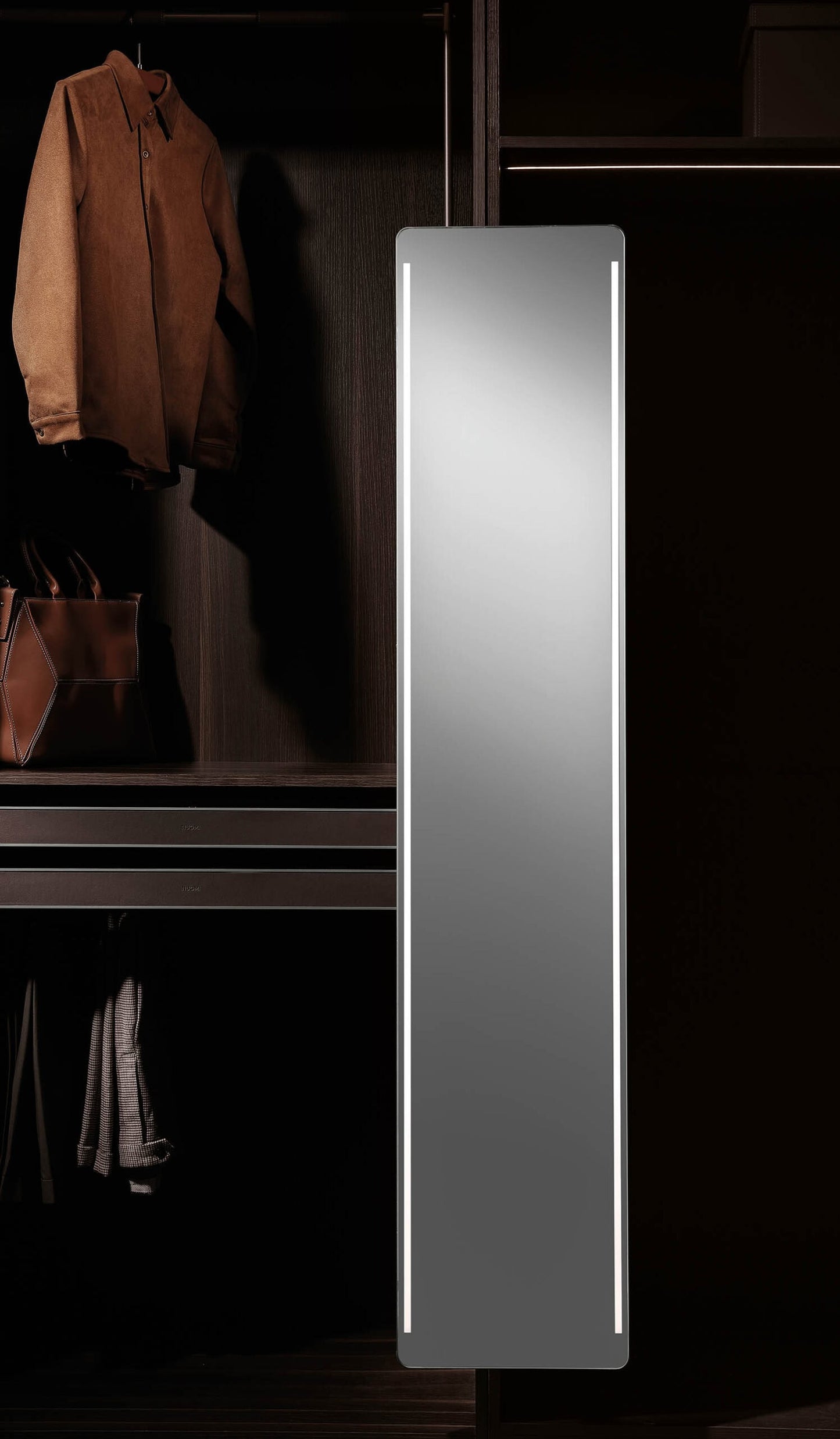 Hera series pull out rotating mirror